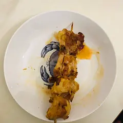 I'm not a big fan of chicken skewers but these were so delicious that I almost forgot to take a photo. We love playing with spices so we added: cumin and powdered ginger for a lemony undertone. We skipped Italian seasoning.