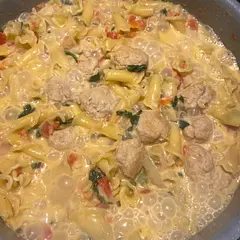 I added spinach and had it add a little extra broth so the pasta would cook but it was good just made it for two people