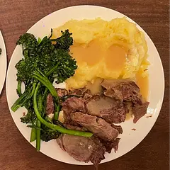 Forgot to put on the slow cooker, so made it in the instapot. Seared it on all sides in a pan, then cooked for 30 minutes with a 10 minute pressure release (ended up well done, maybe try less for rare). 