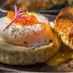 Scones can be served with poached egg and salmon roe.