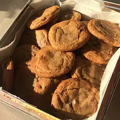 crispy on the edge, soft in the middle. I did chill mine for about 10ish mins in the fridge before baking but it's also a rly hot day. :)