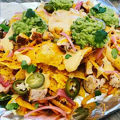 The closest thing to Chipotle's guac. Perfect for nachos, tacos, burritos, or just a snack. 