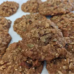 I loved being able to use up all the dried fruit, nuts and seeds in the kitchen for this recipe. I didn't have enough butter so I used a combination of butter and olive oil. 