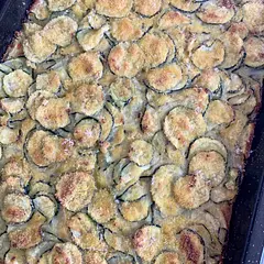 This turned out super tasty 😋 and I’m thinking the addition of tomato sauce, béchamel and cheese it would make a delicious lasagna !