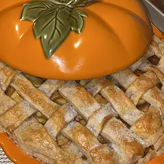 LOVE THIS PIE!!! Made it for thanksgiving and everyone was obsessed with it!! Making again tonight for my self! lol 