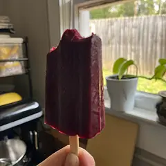 flavor was very fresh and bright. a little bit icy (can improve next time). added a pinch of CMC powder and citric acid

next time add 1/4 tsp CMC, glucose (by taste, record amount), citric acid (record amount)