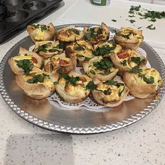I switched up the broccoli for spinach and turned out just as good.
