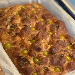 Thanks for this recipe! First time making Focaccia and it came out great… 
Much love from Barcelona
❤️❤️❤️