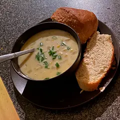Paired with French bread, this was absolutely amazing. Perhaps could have used an immersion blender (didn't have one) for a creamier, more consistent sauce.
Added chicken to it to increase satiety. Worked well. In the future, I'd add a fresh green vegetable to add another layer of flavor. Perhaps peas or broccoli