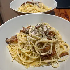 For this recipe, you should splurge on the peppery guanciale, make it so much better!