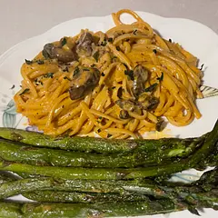 It was super easy to make u can really dress it up I bakes some asparagus as a side an after plated I put on the basil an threw in a dash of parma sooooo good 