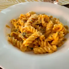 Love it i added a Little bit to much chesse and too much salt but yummy i would reccomend at first it will look a Little bit of water but we added milk and flour mixed in a cup ( not to much) and added it and then we put some spinach!!
