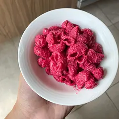 Mamma mia, this was DELICIOUS and so simple! I put the garlic and the beets on the air fryer to simplify the cooking and it was ready in less than an hour. My 1 year old LOVED it and so did I!