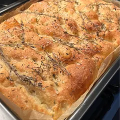 Honestly such a good recipe! I make it all the time now and it's gradually becoming my signature thing to bake :)