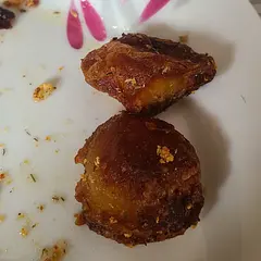Delicious, but a bit too greasy, I'll try to add less oil next time. Also the garlic burned even if I put it less than 4 minutes so I'd recommend to leave it like 1 minute or just put the "sauce" outside of the oven since the plate is hot