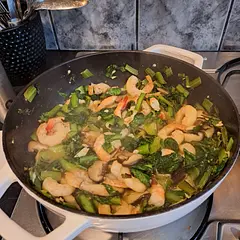 I used one punnet of shiitake mushrooms, not the massive amount listed.