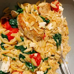 Wasn't for me. Way too much meat, which had very little taste without any sauce and didn't particularly fit into the meal as a whole. Spinach, too, felt more like an add-on to raise the health score.