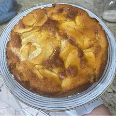 Mama Mia! I love Apple pies, but this invisible apple pie is something else! I used the amount of ingredients as is in the recipe, added cinnamon, baked for 45 mins + let it chill in the switched off oven for an hour. The taste was fantastic! Good moist and everything. 