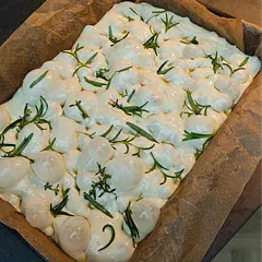 So good. Made with 11% protein flour. Just made my next batch with the flour you recommended (Manitoba, ordered it specially). Could already feel the difference in the stretching and folding. Much better. Cannot wait for tomorrow, gonna for the garlic butter and cheese stuffed variation this time 🥰