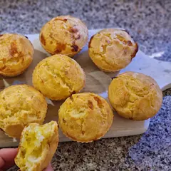 I've never tried a tapioca flour before and it turned out great. Very delicious, thanks for the recipe!