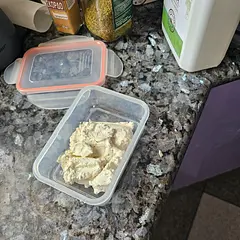 Delicious and easy, not so soft, but i guess I've drained it too much, but very little quantity.  I've used 1 lt of milk, I suppose it needs 2-3 lt to get much more quantity of cream cheese.