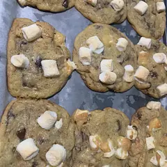 marshmallows stayed gooey!! and was really tasty😋