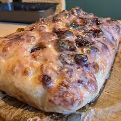 Did it with my mother's homemade Blackberry jam. It's really delicious and easy to make ! I used the overnight recipe and it was perfect. 