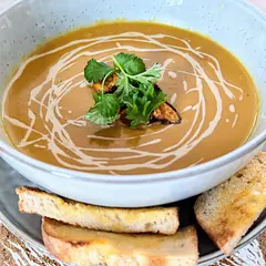 Delicious recipe, love the tahini drizzled on top and the peanut butter taste underneath the carrot and sweet potato. Was easy to make but felt like a treat 