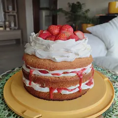 My family loved it, I made some strawberry lemon sauce instead of the raspberry jam, it paired well with the sweetness of the cake
