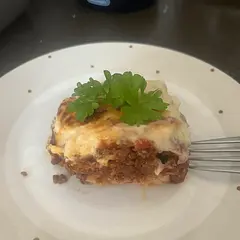 I halved the recipe and it turned out fab! Only issue I had was my pasta was too long for the dish so took some time making it the right length.