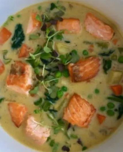 Salmon Curry Chowder