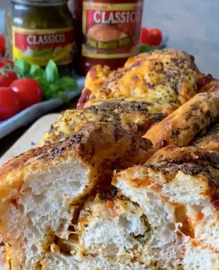 Classico Pesto and Tomato Babka