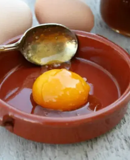 Egg and honey delicacy