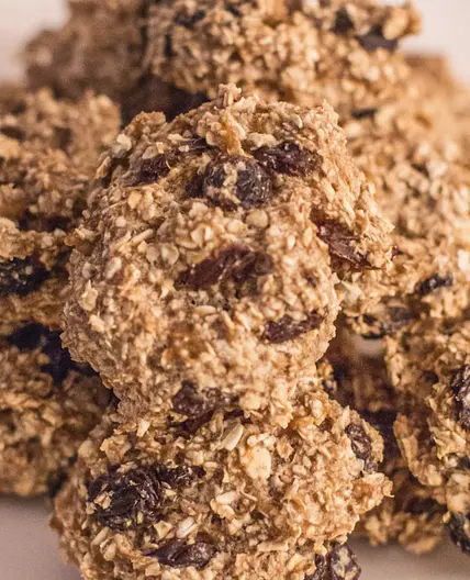 Cinnamon raisin cookies
