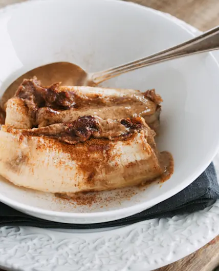 Roasted banana with almond butter