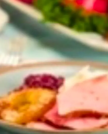 Brown Sugar and Pineapple Glazed Ham