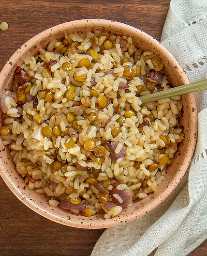 Arroz integral com lentilha