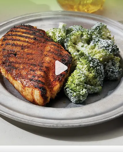 Bbq chicken and ranch broccoli salad