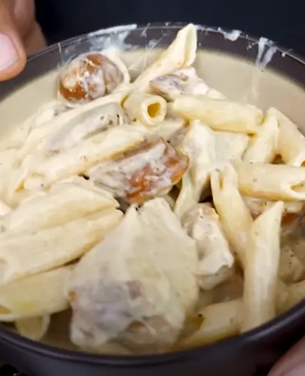 Crockpot Cajun Chicken Alfredo
