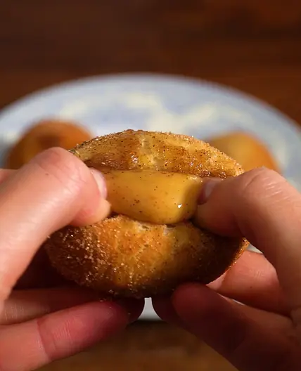 Pumpkin Spice Donuts