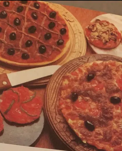 Pizza alla Casalinga: Home-Style Pizza