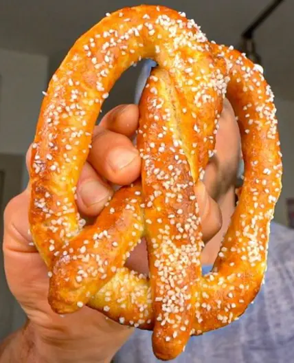 Air Fryer Jumbo Soft Pretzels Recipe - theflexibledietinglifestyle