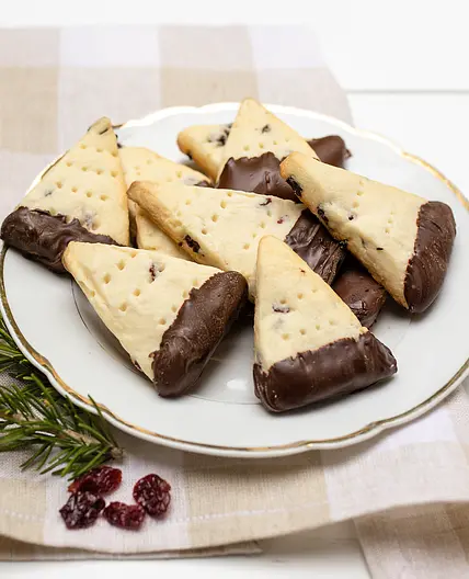 Dried Cherry & Dark Chocolate Shortbread Cookies