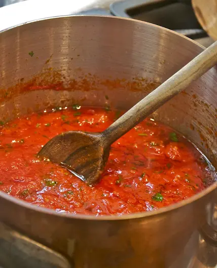 Salsa di pomodoro alla napoletana