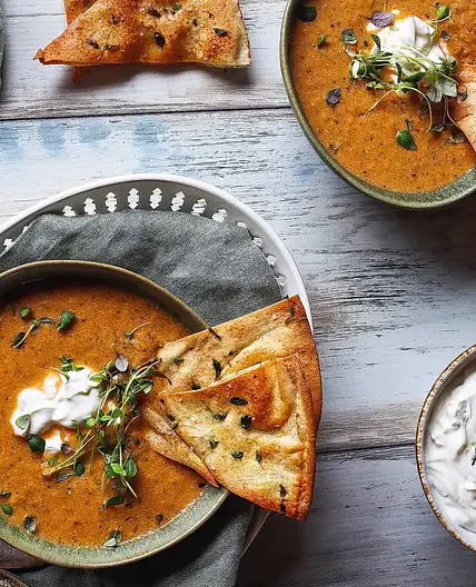 Roasted vegetable soup with Lebanese bread