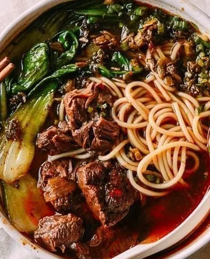 Taiwanese Beef Noodle Soup in Instant Pot