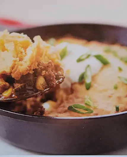Beef & Pepper Tamale Pie w/ cornbread-cheddar crust