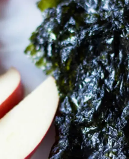 Apple Slices & Nori Crisps
