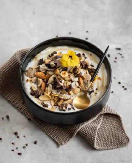 Céréales muesli noisettes amandes et fromage blanc (1 pers)
