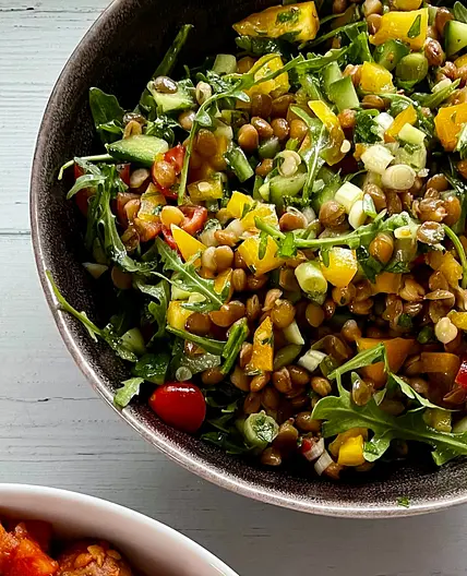 Lentil lunch bowl